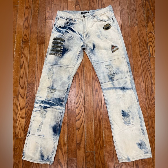 Men's Distressed Blue and White Jeans - Picture 5 of 16